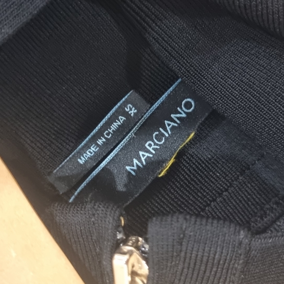 Marciano bandage off shoulder dress, bodycon dress (size XS) - Picture 4 of 7